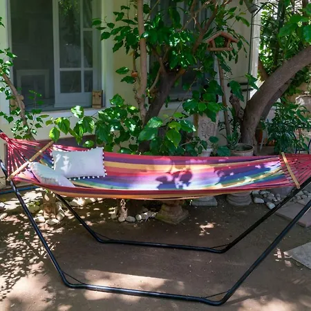 Διαμέρισμα Cozy House With Garden Near The Old Town & Beach
